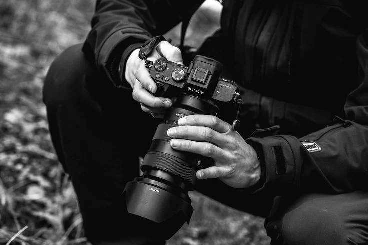 Digital marketing strategist in thissur with camera